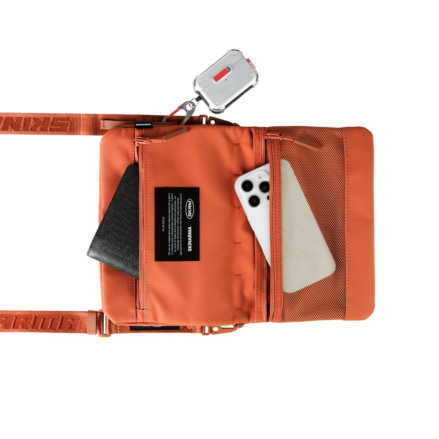 Skinarma Satchel Juno Desenli Naylon Scout Bilek Askı Kayışlı Aksesuar Çantası Skinarma Satchel Juno Desenli Naylon Scout Bilek Askı Kayışlı Aksesuar Çantası